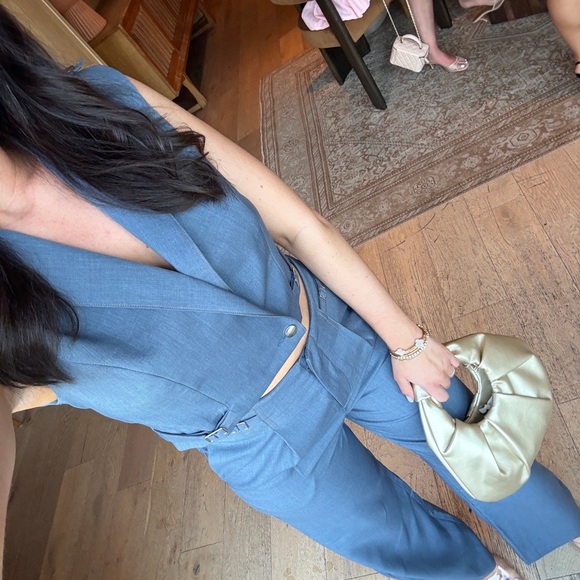 Matching pant set - Picture 2 of 2